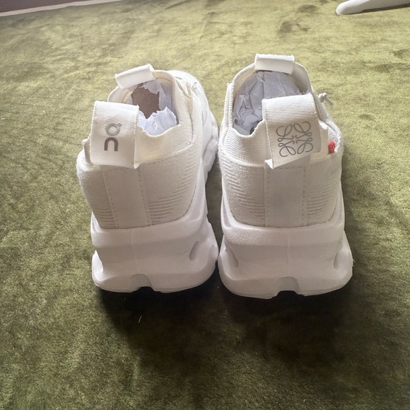 Loewe White Women's Sneakers - Picture 10 of 16